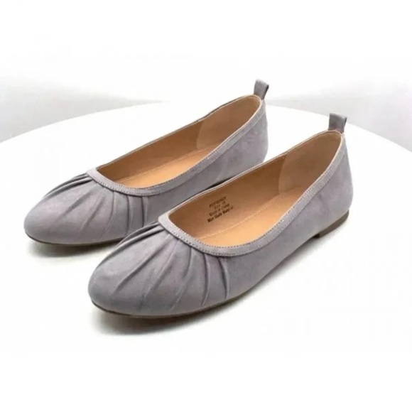 Journee Collection grey womens flats - Picture 2 of 9